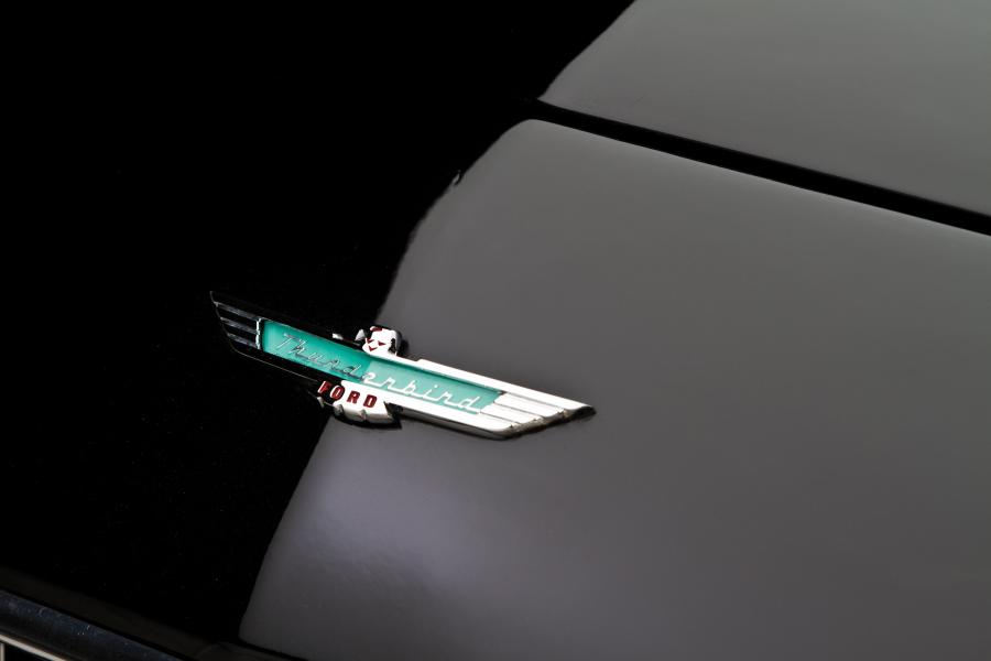  Ford Thunderbird Black 1956 года  (фото 9 из 21)